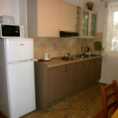 Apartments By The Sea Podgora, Makarska - 12326 Bagian luar foto