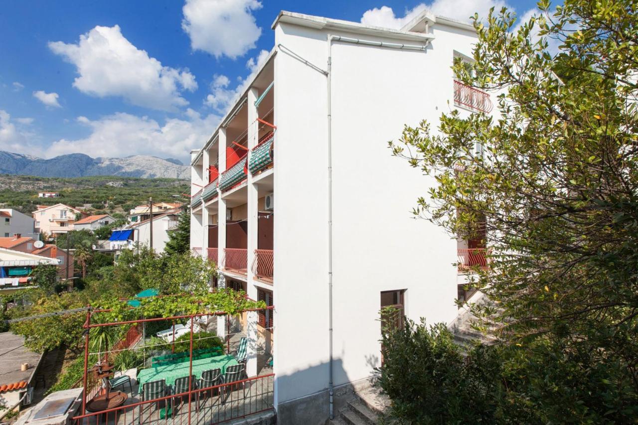 Apartments By The Sea Podgora, Makarska - 12326 Bagian luar foto
