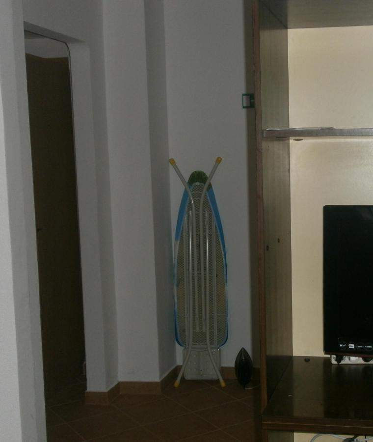 Apartments By The Sea Podgora, Makarska - 12326 Bagian luar foto